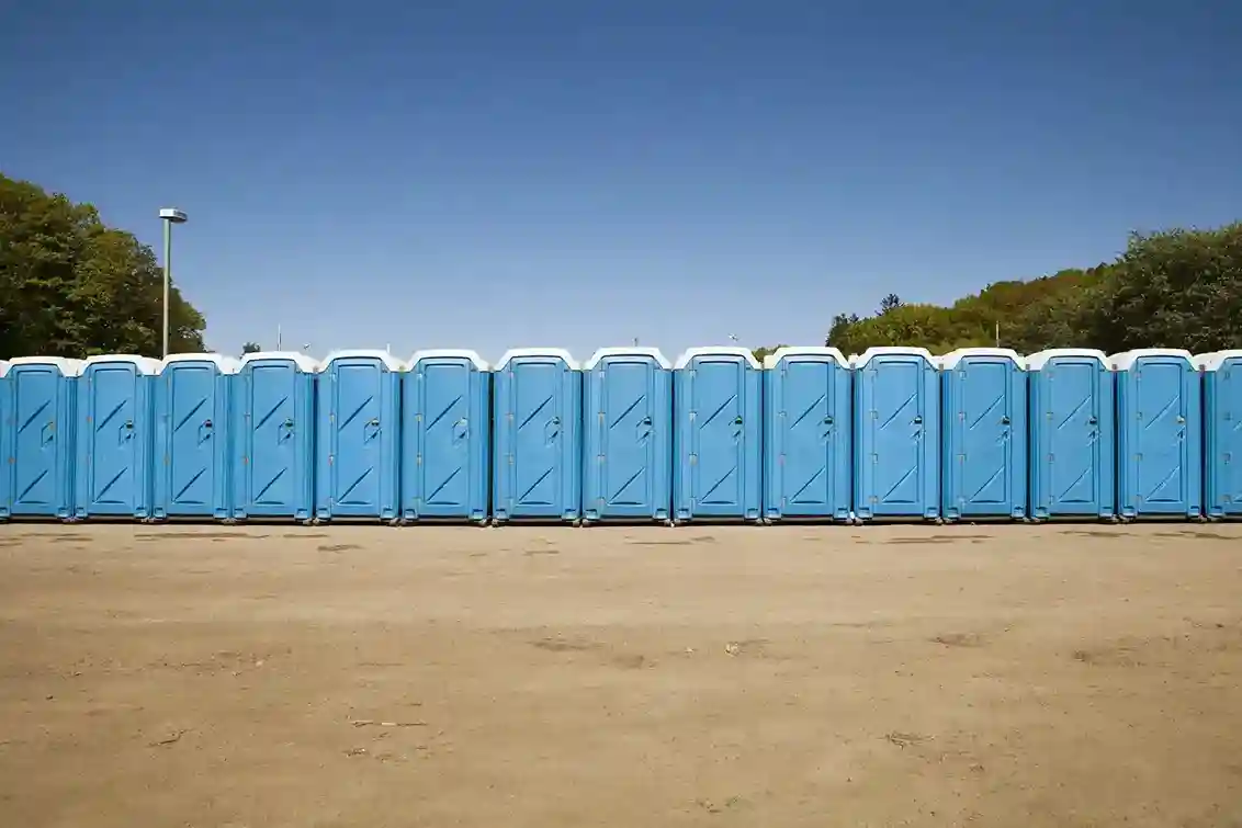 Portable sanitation units for outdoor requirements